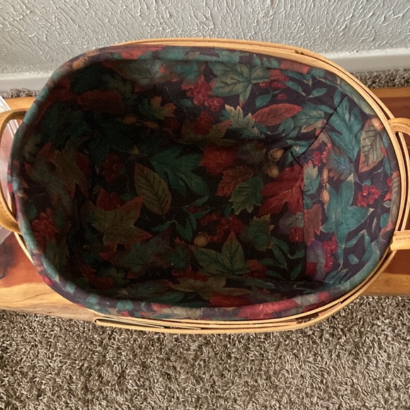 Bundle Longaberger Fall Daily Blessings Basket with liner and 2 protectors. - Picture 3 of 6